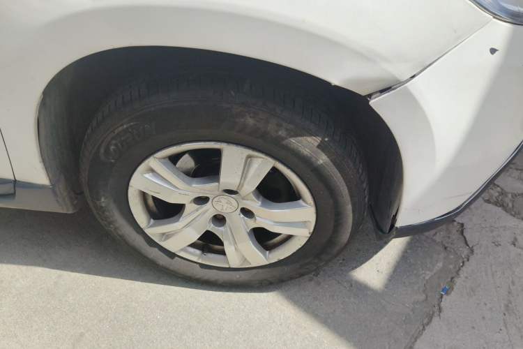 Used Peugeot 2008 2014 1.6L Automatic Trend Edition Right Front Wheel Hub