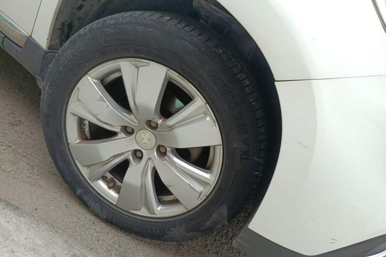 Used Peugeot 2008 2014 1.6L Automatic Fashion Edition Right Front Wheel Hub