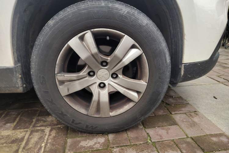 Used Peugeot 2008 2014 1.6L Manual Trend Edition Right Front Wheel Hub
