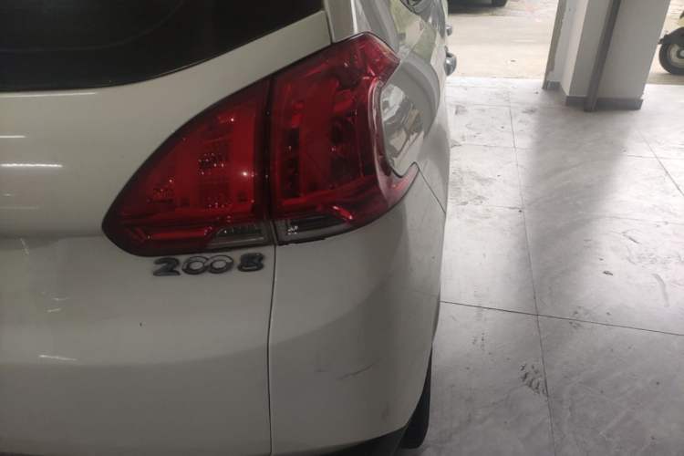 Used Peugeot 2008 2014 1.6L Automatic Trend Edition Right Rear Taillight