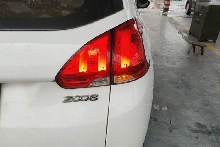 Used Peugeot 2008 2014 1.6L Manual Fashion Edition Right Rear Taillight