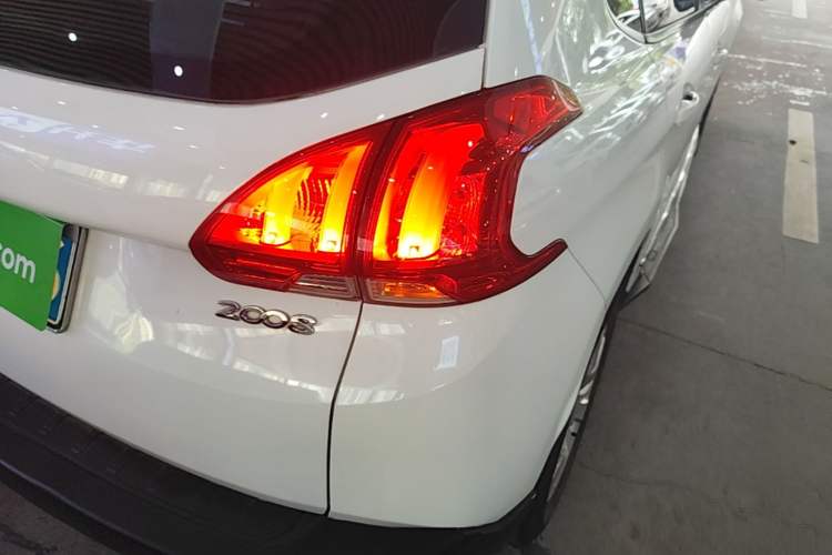 Used Peugeot 2008 2014 1.6L Automatic Fashion Edition Right Rear Taillight
