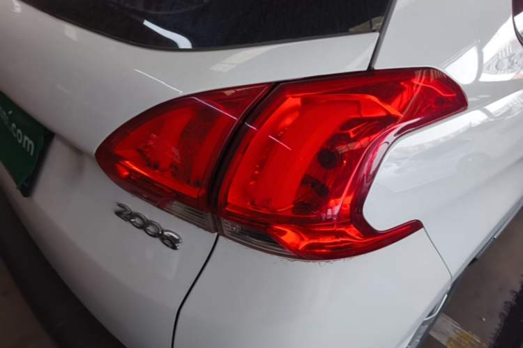 Used Peugeot 2008 2014 1.6L Automatic Fashion Edition Right Rear Taillight