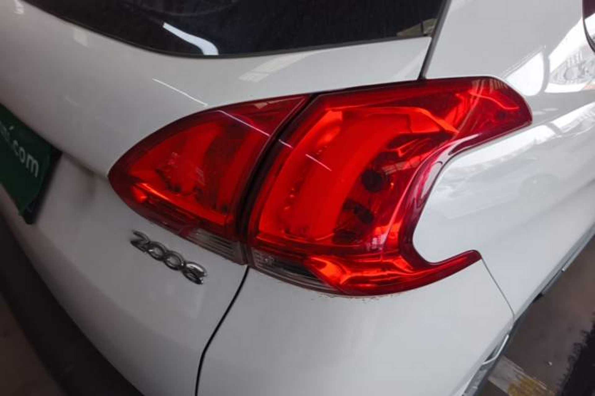 Used Peugeot 2008 2014 1.6L Automatic Fashion Edition Right Rear Taillight
