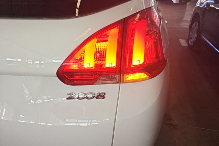 Used Peugeot 2008 2014 1.6L Automatic Fashion Edition Right Rear Taillight