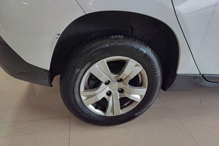 Used Peugeot 2008 2014 1.6L Automatic Trend Edition Right Rear Wheel Hub