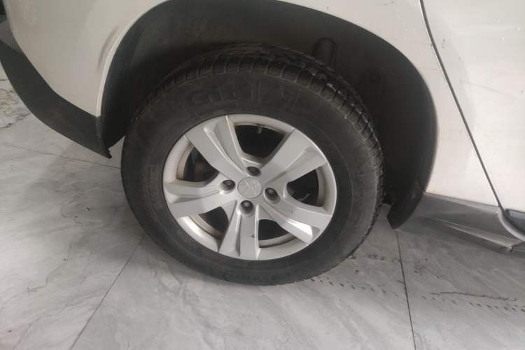 Used Peugeot 2008 2014 1.6L Automatic Trend Edition Right Rear Wheel Hub