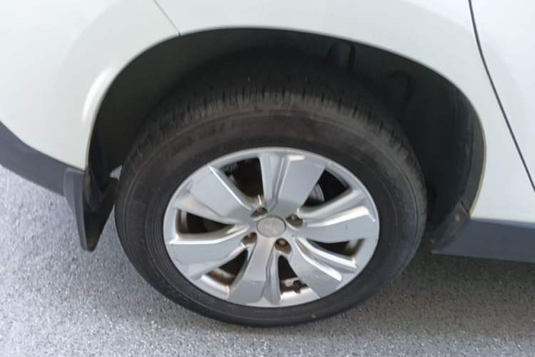 Used Peugeot 2008 2014 1.6L Automatic Fashion Edition Right Rear Wheel Hub
