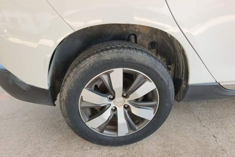 Used Peugeot 2008 2014 1.6L Automatic Navigation Edition Right Rear Wheel Hub