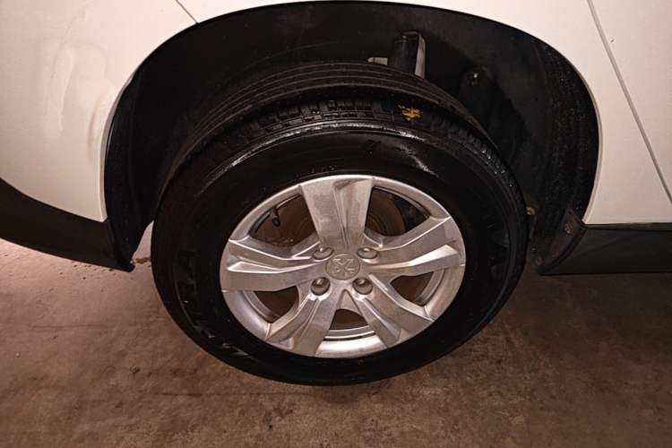 Used Peugeot 2008 2014 1.6L Automatic Trend Edition Right Rear Wheel Hub
