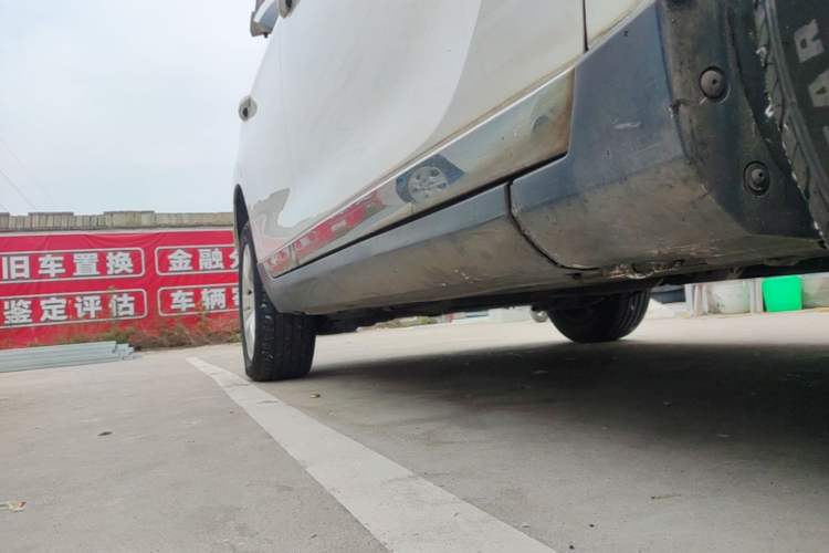 Used Peugeot 2008 2014 1.6L Automatic Fashion Edition Right Side Sill