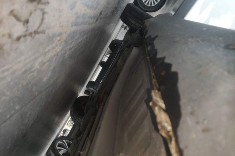 Used Peugeot 2008 2014 1.6L Automatic Trend Edition Right Side Sill