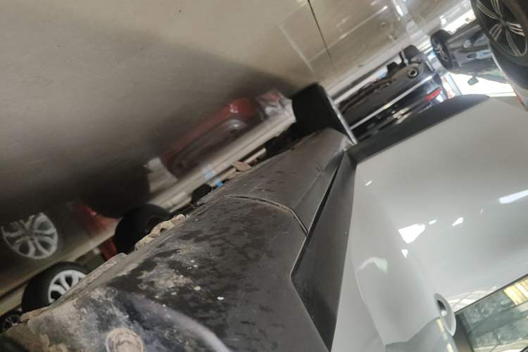 Used Peugeot 2008 2014 1.6L Manual Trend Edition Right Side Sill
