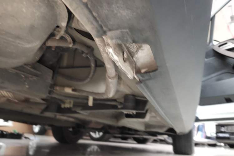 Used Peugeot 2008 2014 1.6L Automatic Navigation Edition Right Side Sill