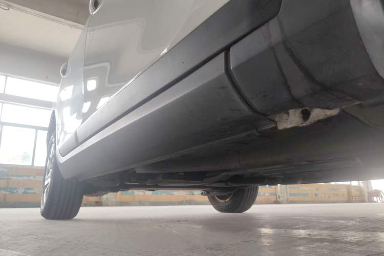 Used Peugeot 2008 2014 1.6L Automatic Trend Edition Right Side Sill
