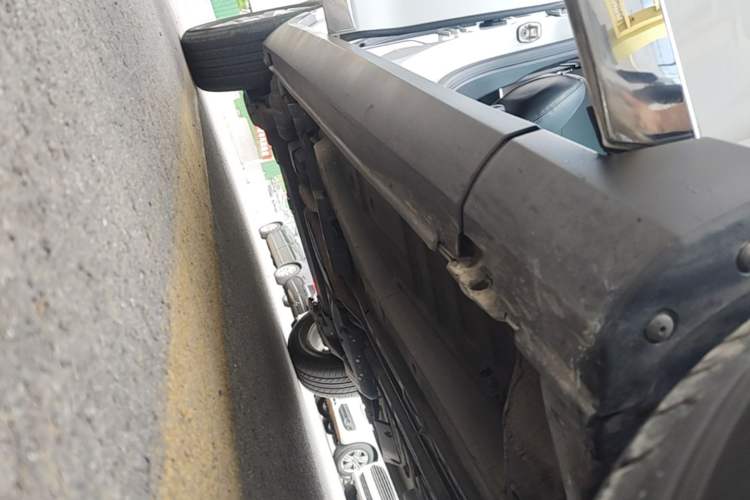 Used Peugeot 2008 2014 1.6L Automatic Fashion Edition Right Side Sill