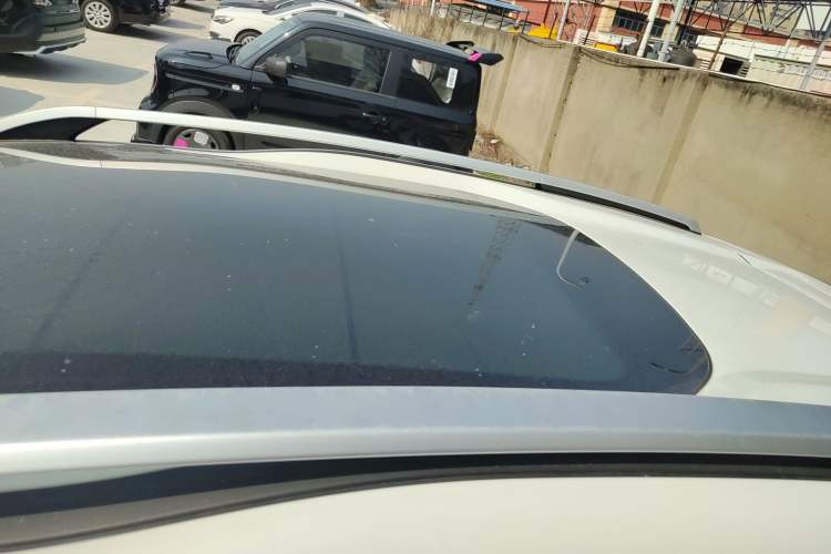 Used Peugeot 2008 2014 1.6L Automatic Fashion Edition Roof