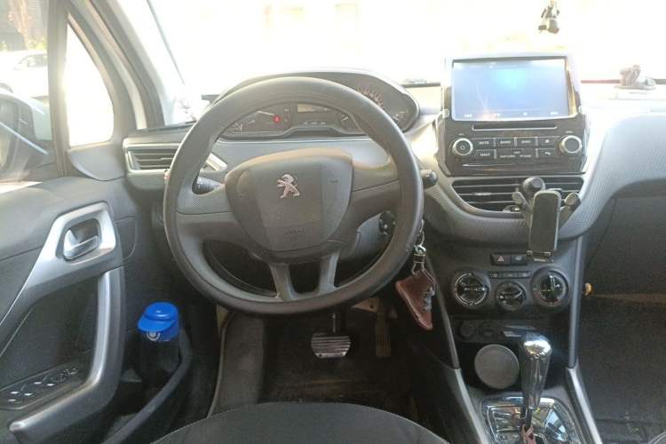 Used Peugeot 2008 2014 1.6L Automatic Trend Edition Steering Wheel
