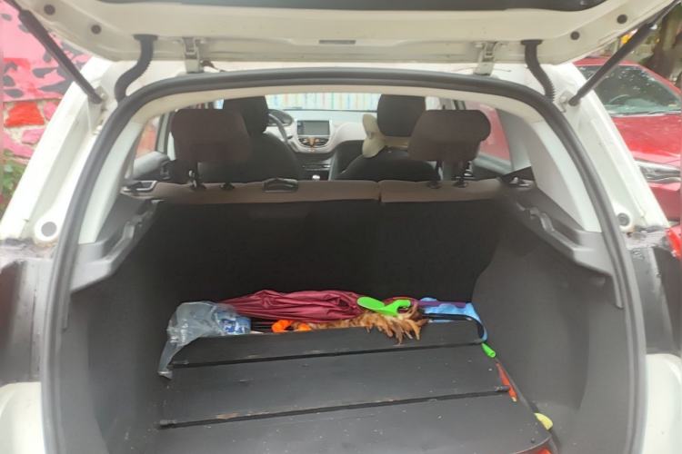 Used Peugeot 2008 2014 1.6L Automatic Fashion Edition Trunk