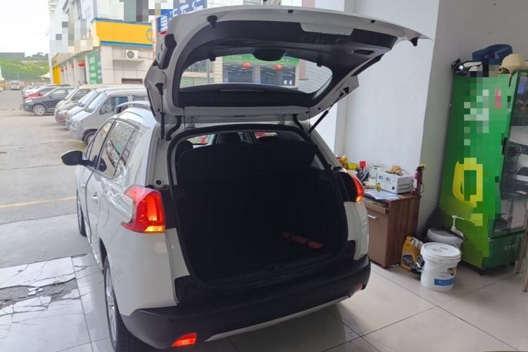 Used Peugeot 2008 2014 1.6L Automatic Fashion Edition Trunk