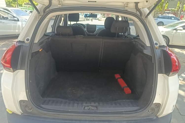 Used Peugeot 2008 2014 1.6L Automatic Trend Edition Trunk