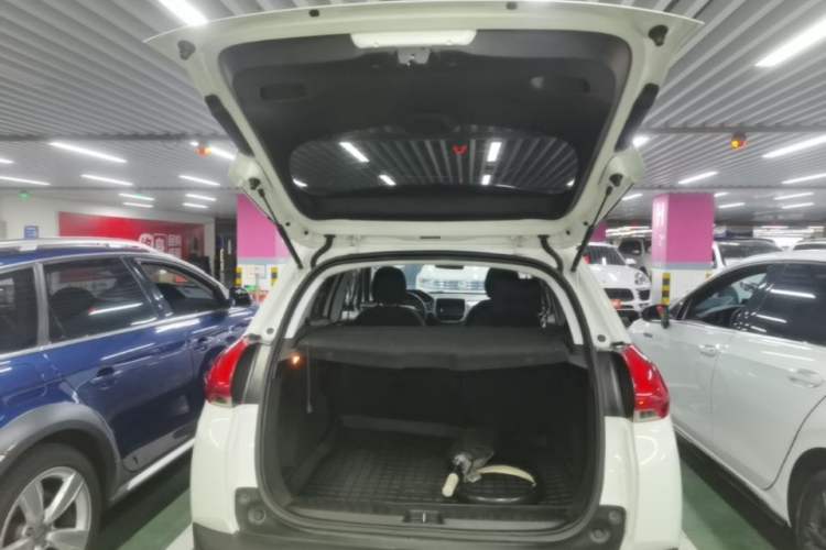 Used Peugeot 2008 2014 1.6L Manual Fashion Edition Trunk