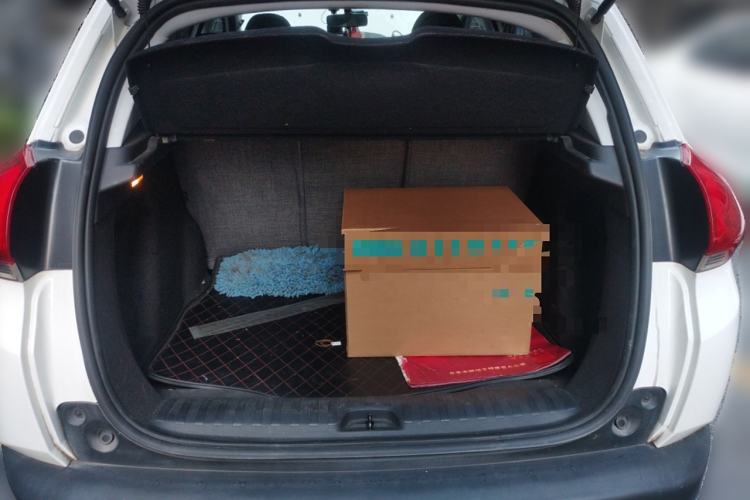 Used Peugeot 2008 2014 1.6L Manual Fashion Edition Trunk