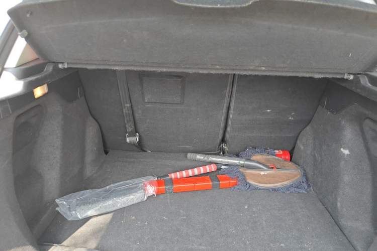 Used Peugeot 2008 2014 1.6L Automatic Fashion Edition Trunk
