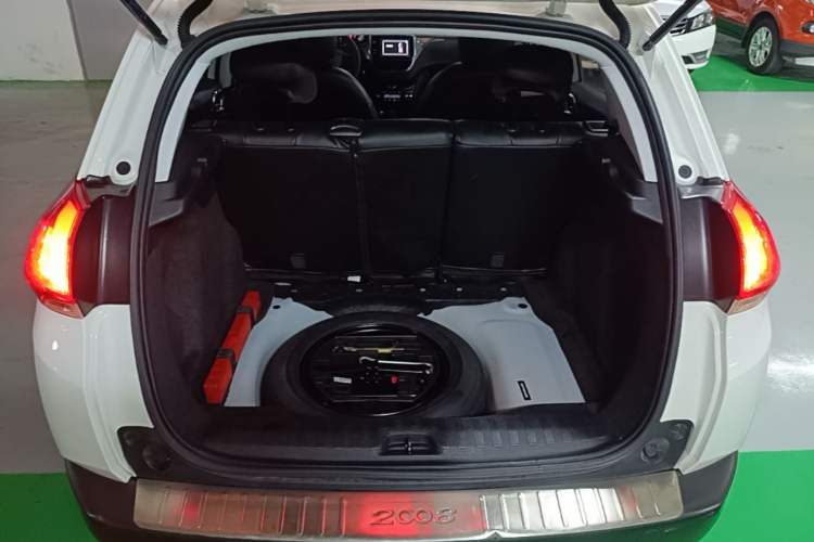 Used Peugeot 2008 2014 1.6L Manual Fashion Edition Trunk