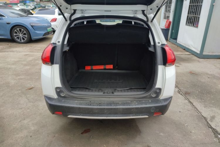 Used Peugeot 2008 2014 1.6L Manual Fashion Edition Trunk