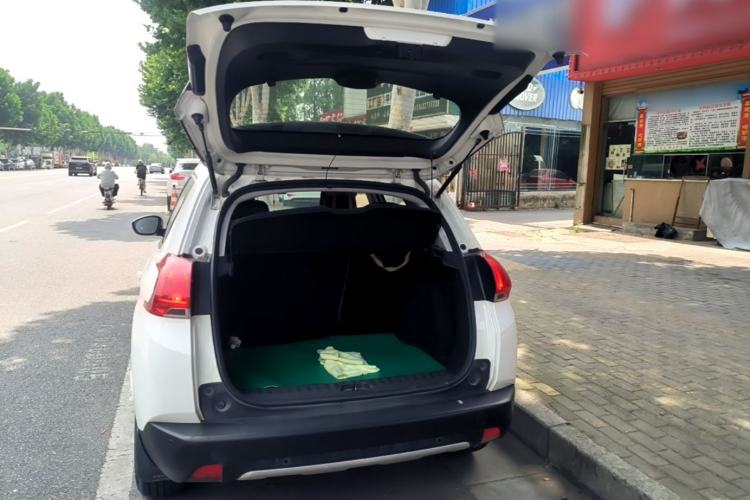 Used Peugeot 2008 2014 1.6L Automatic Fashion Edition Trunk
