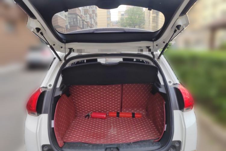 Used Peugeot 2008 2014 1.6L Automatic Fashion Edition Trunk