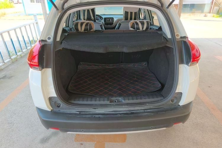 Used Peugeot 2008 2014 1.6L Automatic Navigation Edition Trunk