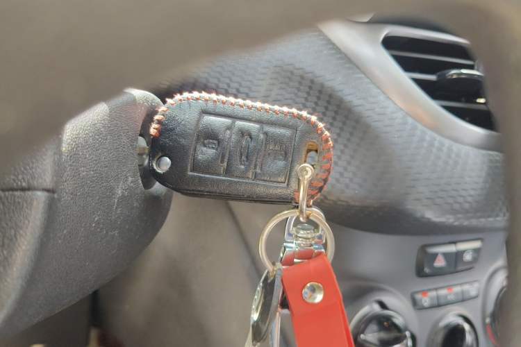 Used Peugeot 2008 2014 1.6L Automatic Trend Edition Vehicle Key