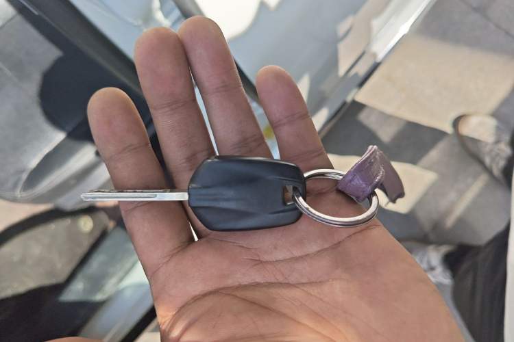 Used Peugeot 2008 2014 1.6L Automatic Fashion Edition Vehicle Key