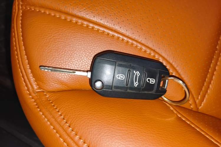 Used Peugeot 2008 2014 1.6L Automatic Fashion Edition Vehicle Key