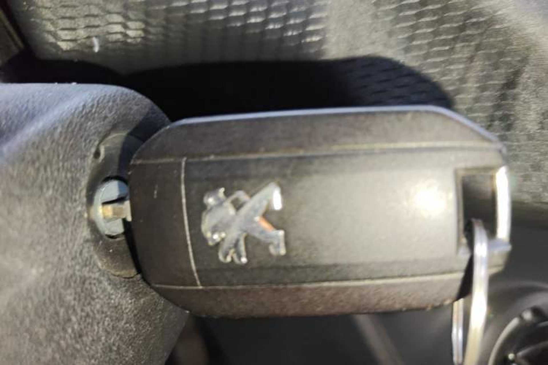 Used Peugeot 2008 2014 1.6L Automatic Trend Edition Vehicle Key