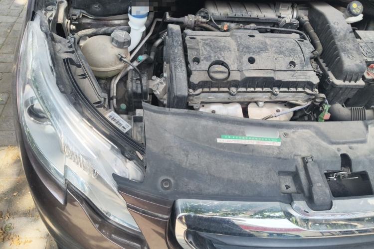 Used Peugeot 2008 2015 1.6L Automatic Playcool Edition Engine Bay Right