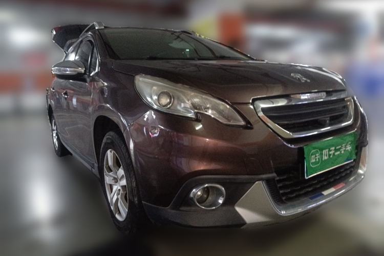 Used Peugeot 2008 2015 1.6L Automatic Playcool Edition Front Right 45 Deg