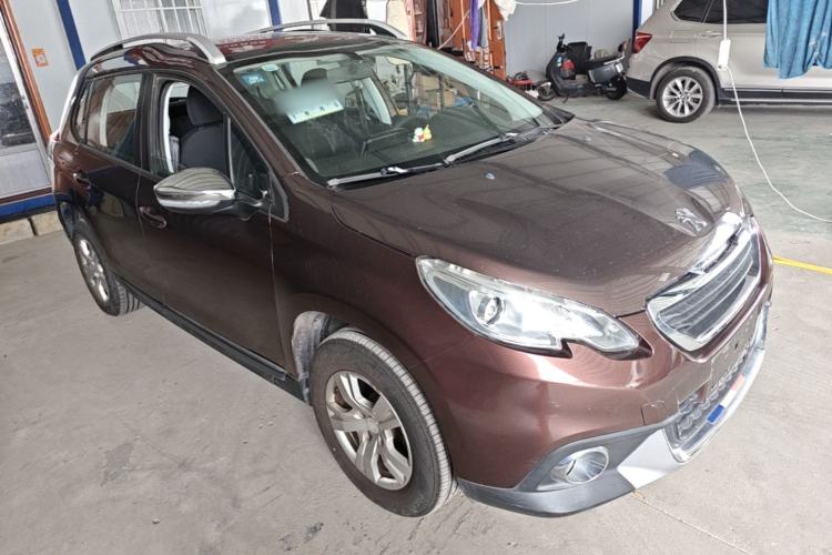 Used Peugeot 2008 2015 1.6L Automatic Playcool Edition Front Right 45 Deg