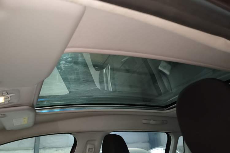 Used Peugeot 2008 2015 1.6L Automatic Playcool Edition Headliner