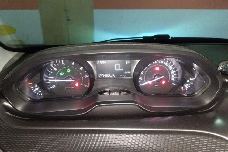 Used Peugeot 2008 2015 1.6L Automatic Playcool Edition Instrument Cluster