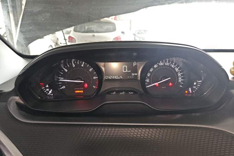 Used Peugeot 2008 2015 1.6L Automatic Playcool Edition Instrument Cluster