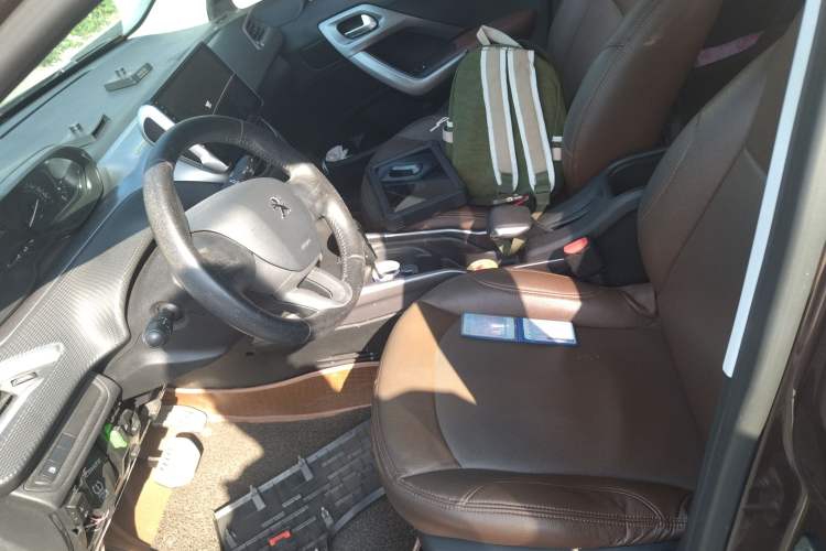 Used Peugeot 2008 2015 1.6L Automatic Playcool Edition Left Front Seat