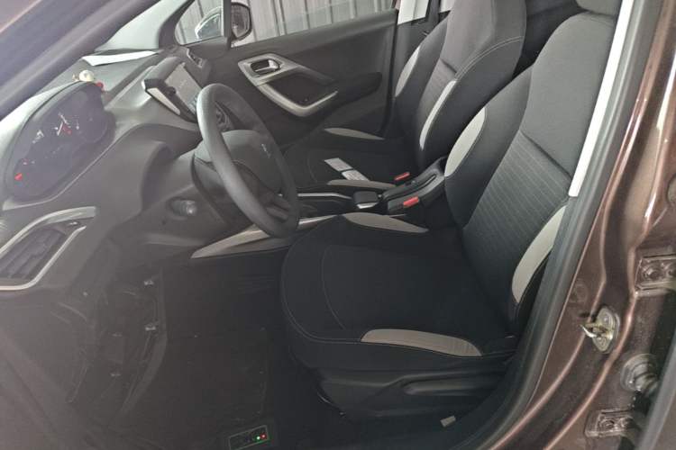 Used Peugeot 2008 2015 1.6L Automatic Playcool Edition Left Front Seat