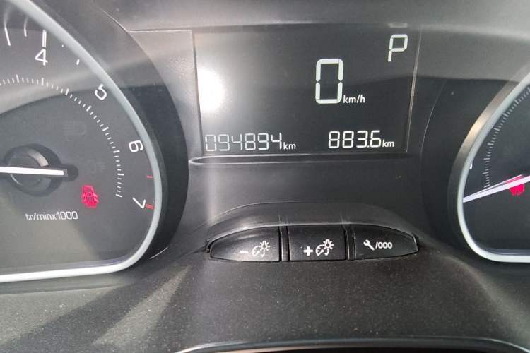 Used Peugeot 2008 2015 1.6L Automatic Playcool Edition Odometer Close Up