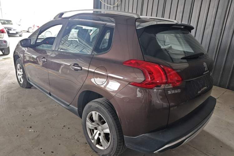 Used Peugeot 2008 2015 1.6L Automatic Playcool Edition Rear Left 45 Deg