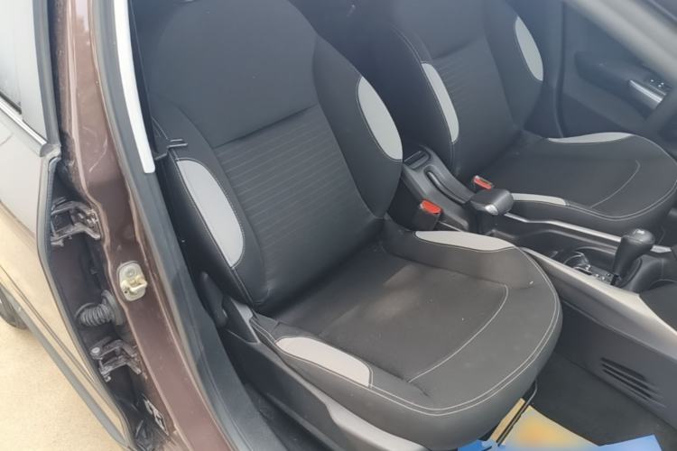 Used Peugeot 2008 2015 1.6L Automatic Playcool Edition Right Front Seat