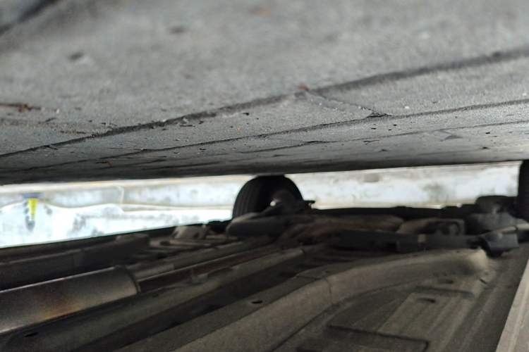 Used Peugeot 2008 2015 1.6THP Automatic Navigation Edition Chassis Front Right