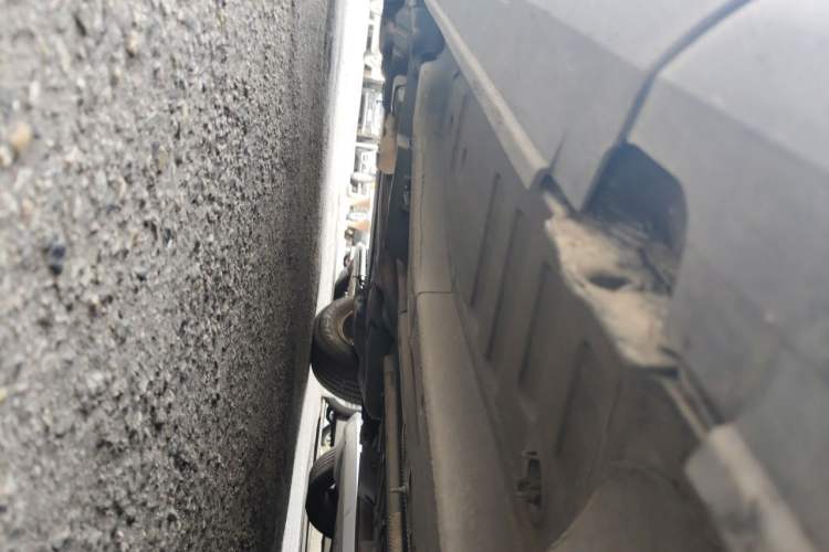 Used Peugeot 2008 2015 1.6L Automatic Playcool Edition Chassis Front Right